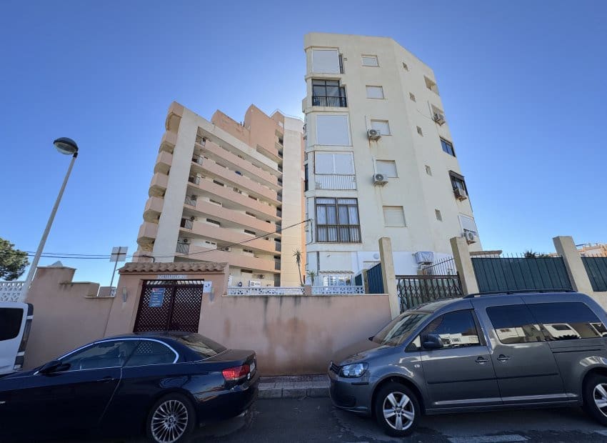 Studio à vendre à La Mata - 112 000 € (Ref: 9580319)