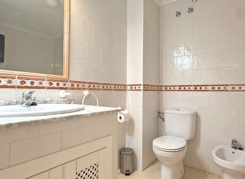 2 sypialnia Apartament na sprzedaż w Villamartin z basenem - 199 000 € (Ref: 9596726)