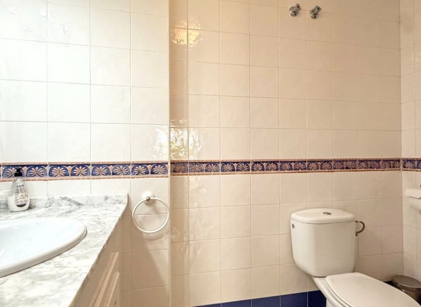 2 sypialnia Apartament na sprzedaż w Villamartin z basenem - 199 000 € (Ref: 9596726)