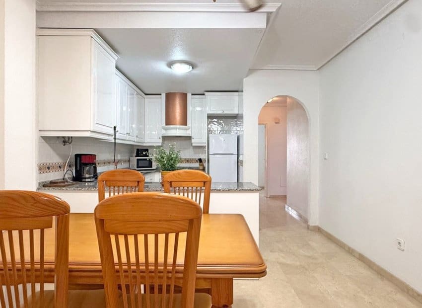 2 sypialnia Apartament na sprzedaż w Villamartin z basenem - 199 000 € (Ref: 9596726)