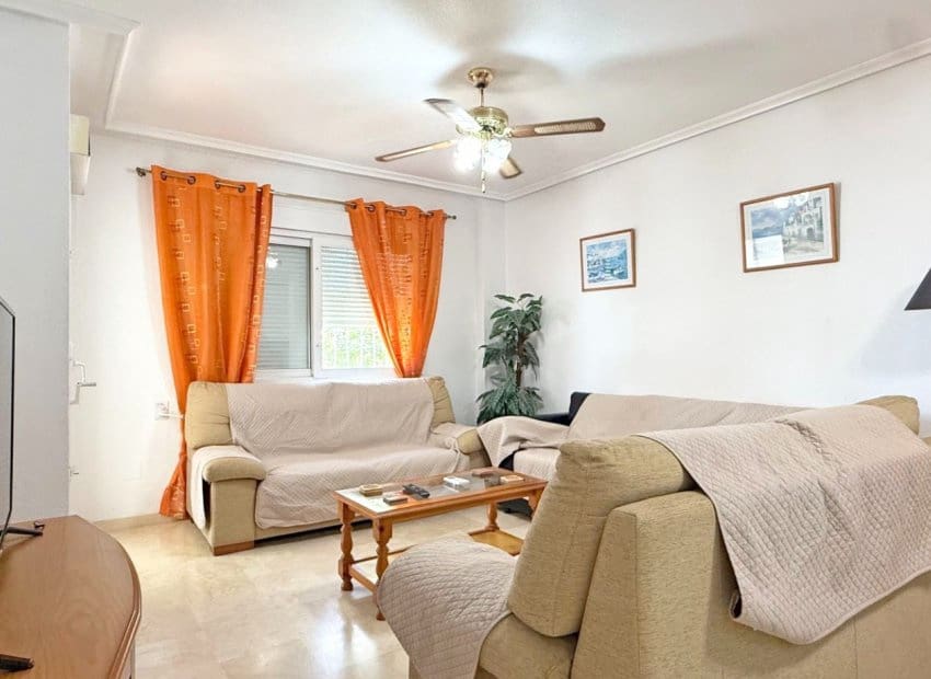 2 sypialnia Apartament na sprzedaż w Villamartin z basenem - 199 000 € (Ref: 9596726)