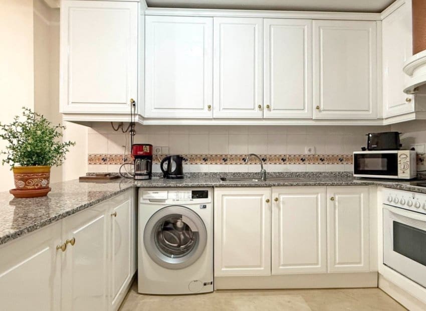 2 sypialnia Apartament na sprzedaż w Villamartin z basenem - 199 000 € (Ref: 9596726)