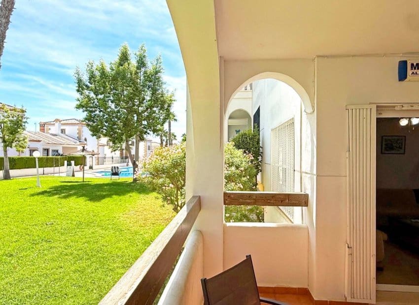 2 sypialnia Apartament na sprzedaż w Villamartin z basenem - 199 000 € (Ref: 9596726)