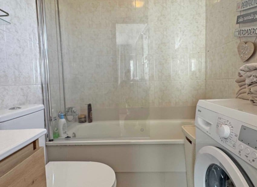 3 soveværelse Lejlighed til salg i La Mata med swimmingpool - € 269.000 (Ref: 9596729)