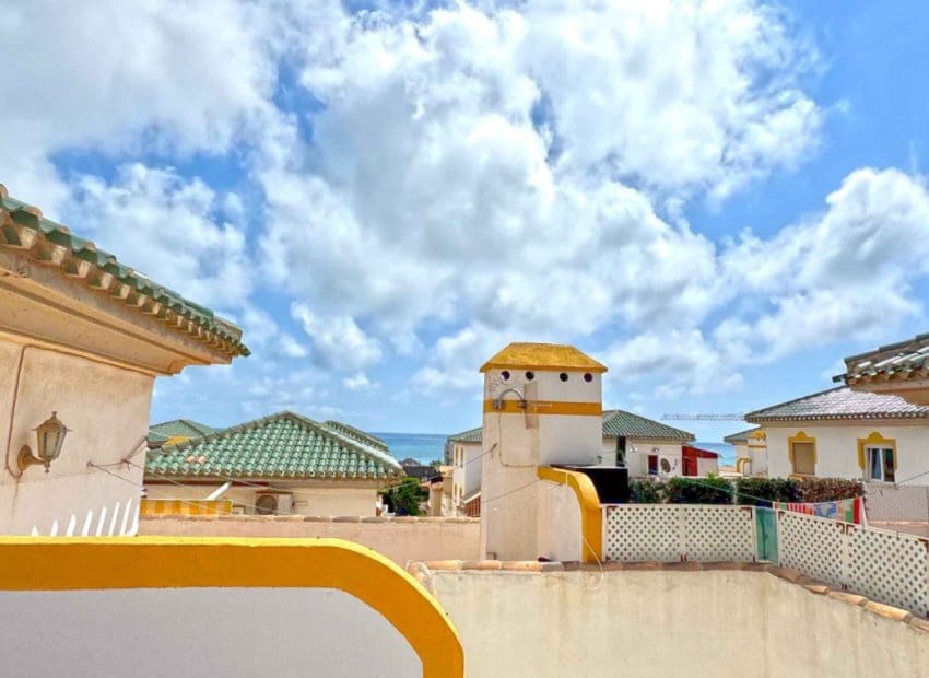 3 soveværelse Lejlighed til salg i La Mata med swimmingpool - € 269.000 (Ref: 9596729)