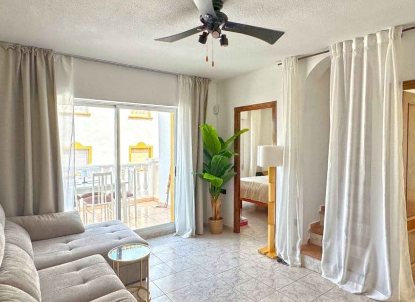 3 soveværelse Lejlighed til salg i La Mata med swimmingpool - € 269.000 (Ref: 9596729)