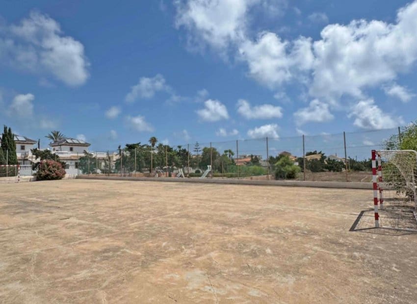 3 soveværelse Lejlighed til salg i La Mata med swimmingpool - € 269.000 (Ref: 9596729)