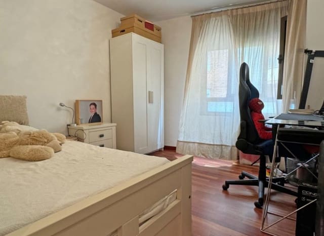 4 makuuhuone Ranta-asunto myytävänä paikassa Playa del Cura, Torrevieja - 489 000 € (Ref: 9596733)