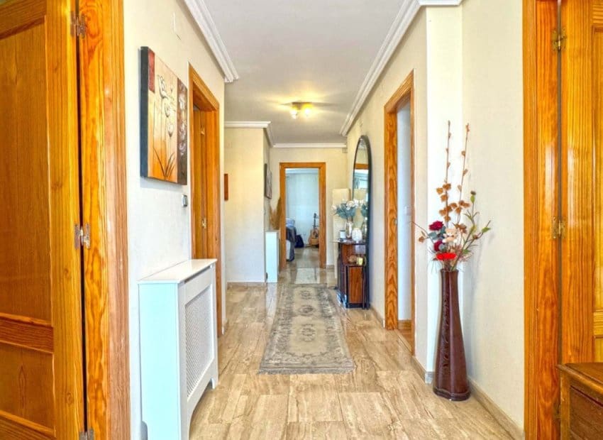 Chalet de 6 habitaciones en Los Balcones en venta con piscina - 610.000 € (Ref: 9596734)