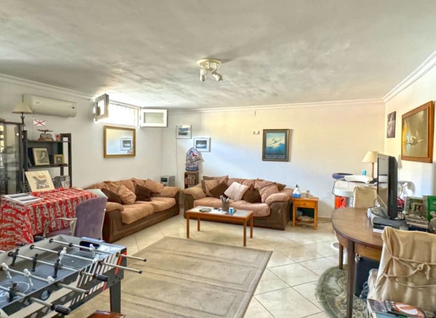 Chalet de 6 habitaciones en Los Balcones en venta con piscina - 610.000 € (Ref: 9596734)