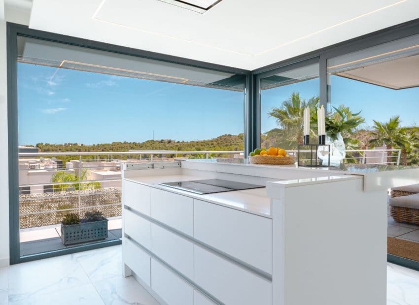 5 makuuhuone Huvila myytävänä paikassa San Miguel de Salinas mukana uima-altaan - 780 000 € (Ref: 9596735)