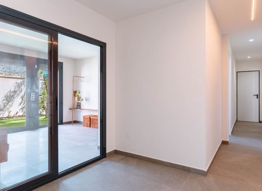 5 makuuhuone Huvila myytävänä paikassa San Miguel de Salinas mukana uima-altaan - 780 000 € (Ref: 9596735)