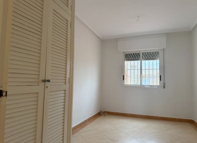 2 soverom Strandleiligheter til salgs i Los Frutales, Torrevieja med svømmebasseng - € 209 900 (Ref: 9596736)