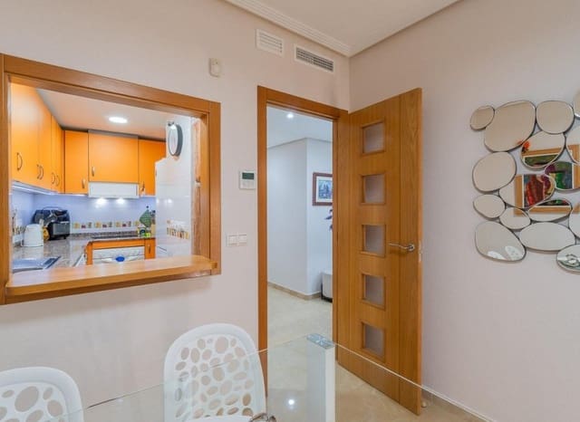 2 chambre Appartement de Plage à vendre à Puerto Deportivo, Torrevieja - 159 000 € (Ref: 9596738)