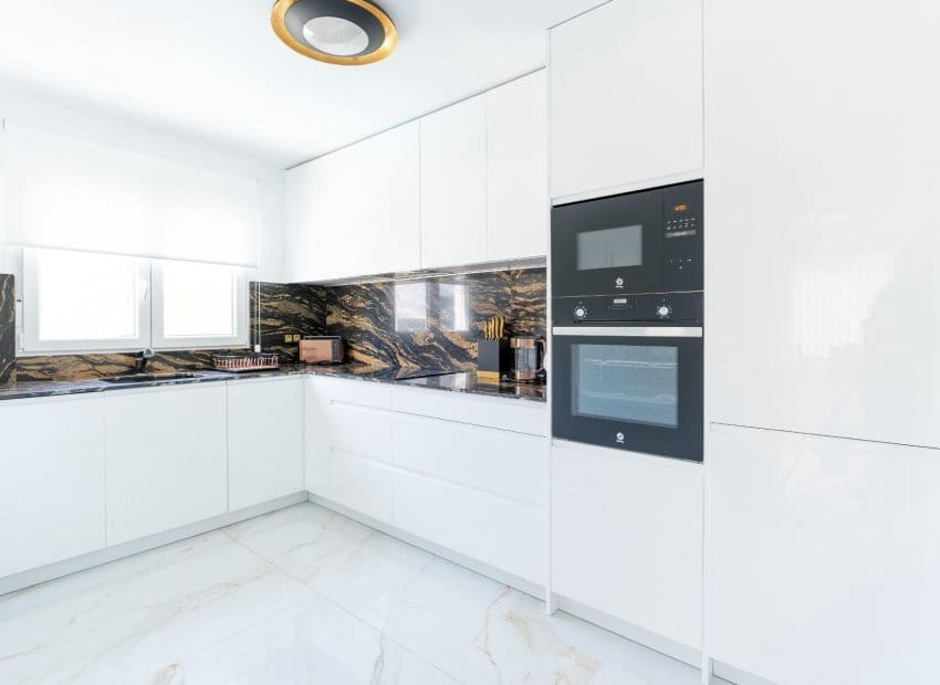 4 makuuhuone Paritalo myytävänä paikassa Orihuela Costa mukana uima-altaan - 529 000 € (Ref: 9596745)