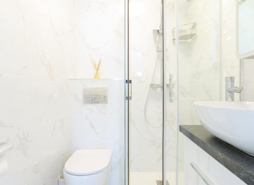 4 makuuhuone Paritalo myytävänä paikassa Orihuela Costa mukana uima-altaan - 529 000 € (Ref: 9596745)