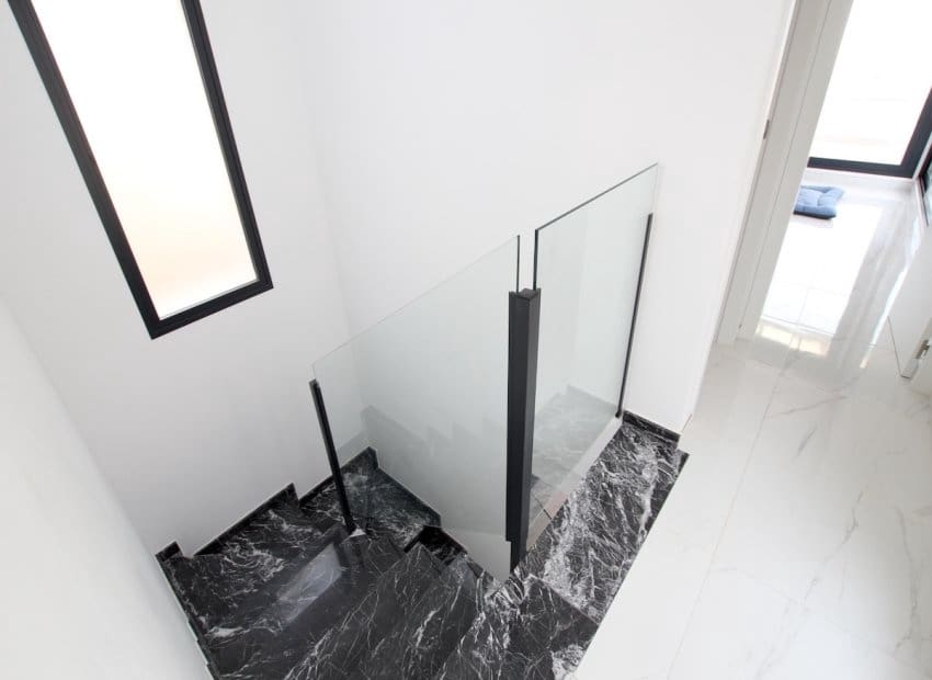 3 makuuhuone Huvila myytävänä paikassa Los Montesinos mukana uima-altaan - 387 500 € (Ref: 9596746)