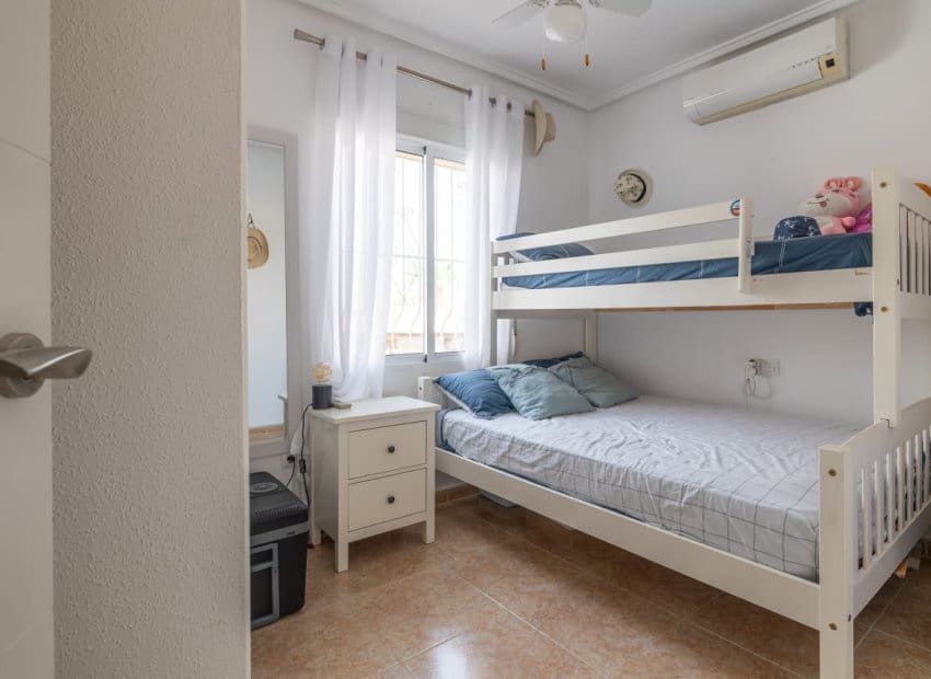 3 bedroom Villa for sale in Ciudad Quesada with pool - € 349,000 (Ref: 9596748)