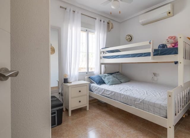 3 bedroom Villa for sale in Ciudad Quesada, Rojales with pool - € 349,000 (Ref: 9596748)