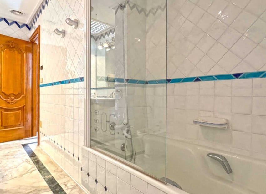 6 makuuhuone Kattohuoneisto myytävänä paikassa San Pedro del Pinatar - 415 000 € (Ref: 9597180)