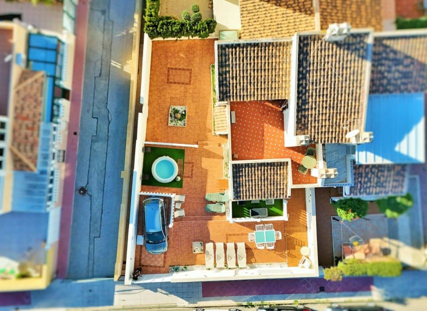 3 chambre Villa/Maison Semi-Mitoyenne à vendre à Playa Flamenca avec piscine - 249 000 € (Ref: 9603484)