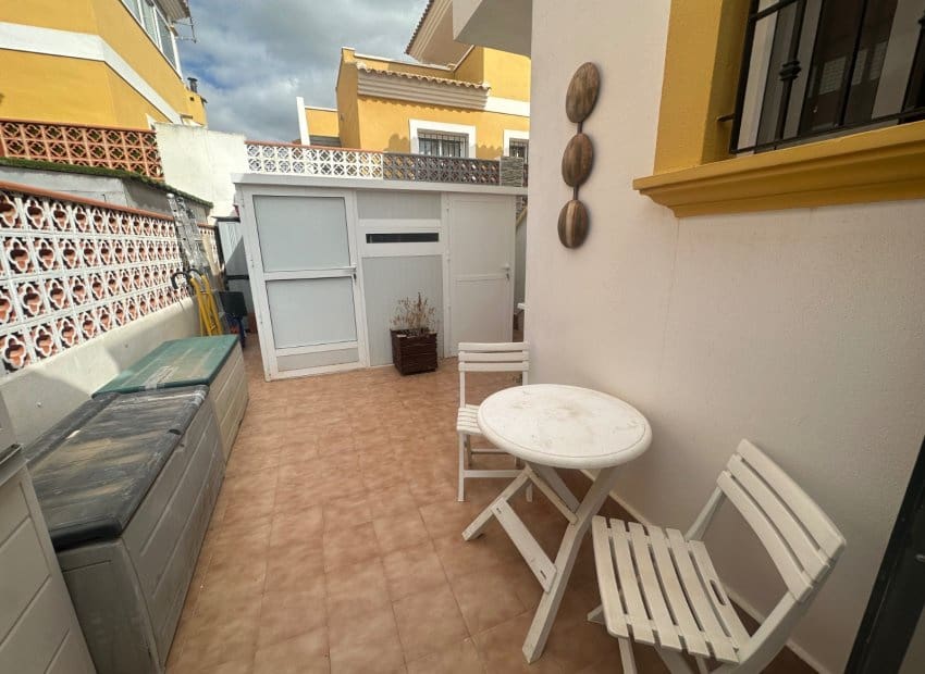 2 soveværelse Villa til salg i Vistabella med swimmingpool - € 270.000 (Ref: 9603486)