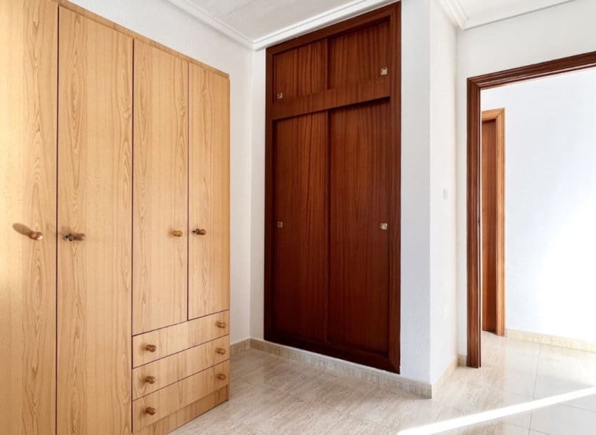 3 camera da letto Villetta Bifamiliare in vendita in Torrevieja - 156.000 € (Rif: 9603489)