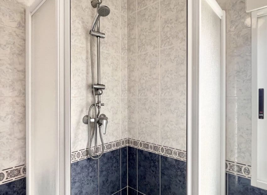 3 camera da letto Villetta Bifamiliare in vendita in Torrevieja - 156.000 € (Rif: 9603489)