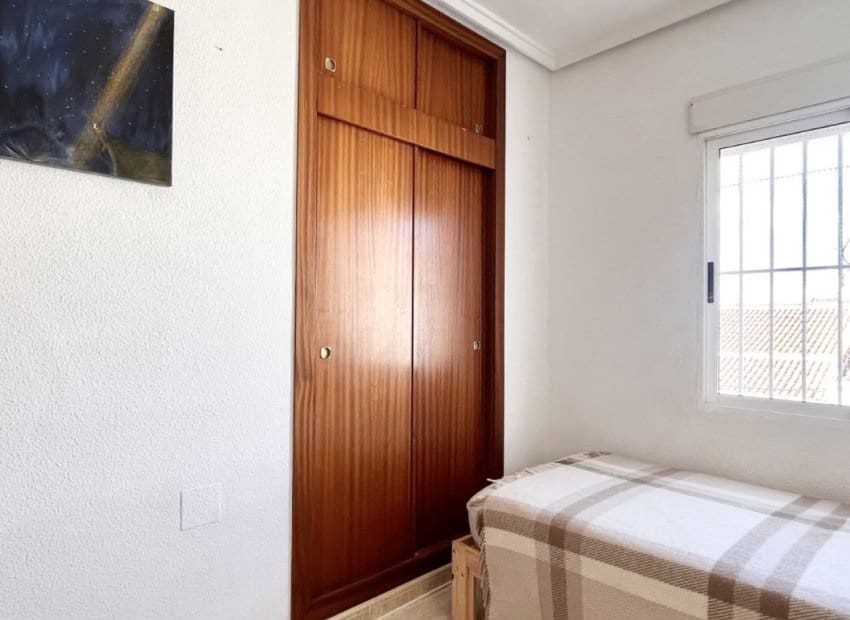 3 camera da letto Villetta Bifamiliare in vendita in Torrevieja - 156.000 € (Rif: 9603489)