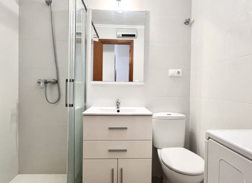 3 camera da letto Villetta Bifamiliare in vendita in Torrevieja - 156.000 € (Rif: 9603489)