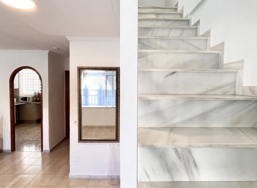 3 camera da letto Villetta Bifamiliare in vendita in Torrevieja - 156.000 € (Rif: 9603489)