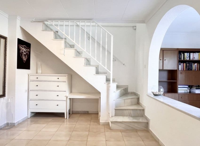 3 camera da letto Villetta Bifamiliare in vendita in Torrevieja - 156.000 € (Rif: 9603489)