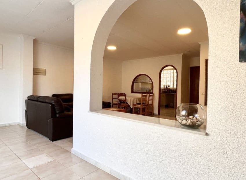 3 camera da letto Villetta Bifamiliare in vendita in Torrevieja - 156.000 € (Rif: 9603489)