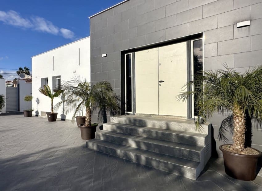 5 camera da letto Villa in vendita in Ciudad Quesada con piscina - 498.000 € (Rif: 9603490)