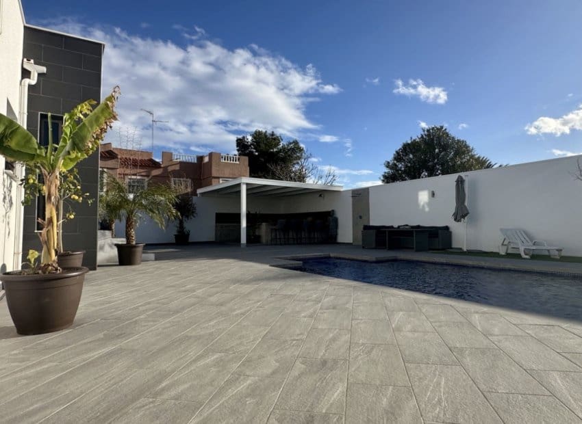 5 camera da letto Villa in vendita in Ciudad Quesada con piscina - 498.000 € (Rif: 9603490)