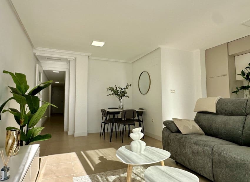 3 chambre Appartement à vendre à Torrevieja - 220 000 € (Ref: 9603492)