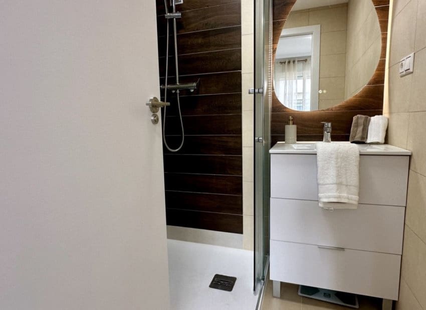 3 chambre Appartement à vendre à Torrevieja - 220 000 € (Ref: 9603492)