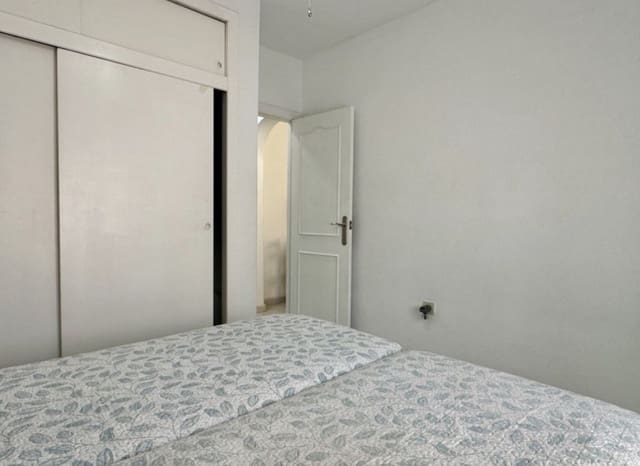 2 quarto Moradia Geminada para venda em Playa Flamenca, Orihuela com piscina - 189 900 € (Ref: 9603493)