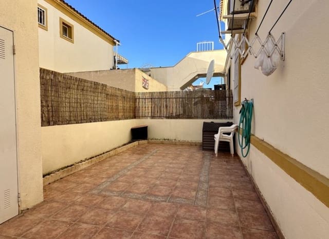 2 quarto Moradia Geminada para venda em Playa Flamenca, Orihuela com piscina - 189 900 € (Ref: 9603493)