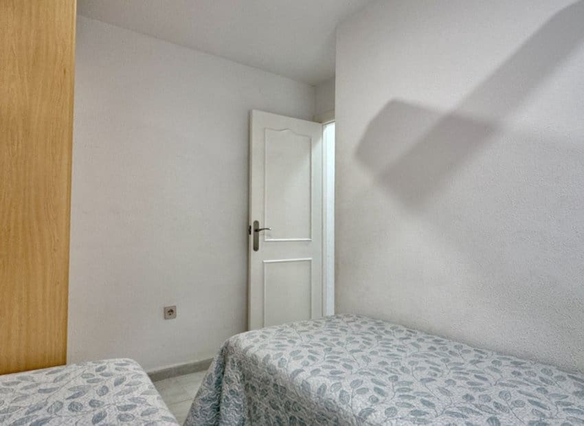 2 quarto Moradia Geminada para venda em Playa Flamenca com piscina - 189 900 € (Ref: 9603493)