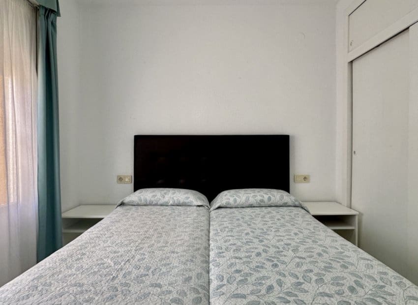 2 quarto Moradia Geminada para venda em Playa Flamenca com piscina - 189 900 € (Ref: 9603493)