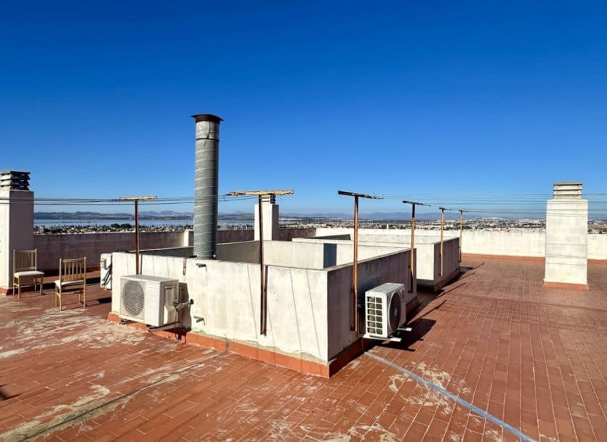 2 chambre Appartement à vendre à Torrevieja avec piscine - 148 500 € (Ref: 9603494)