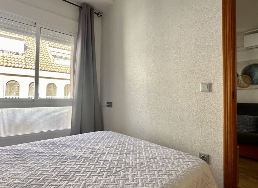 2 soveværelse Lejlighed til salg i Torrevieja - € 159.000 (Ref: 9603495)