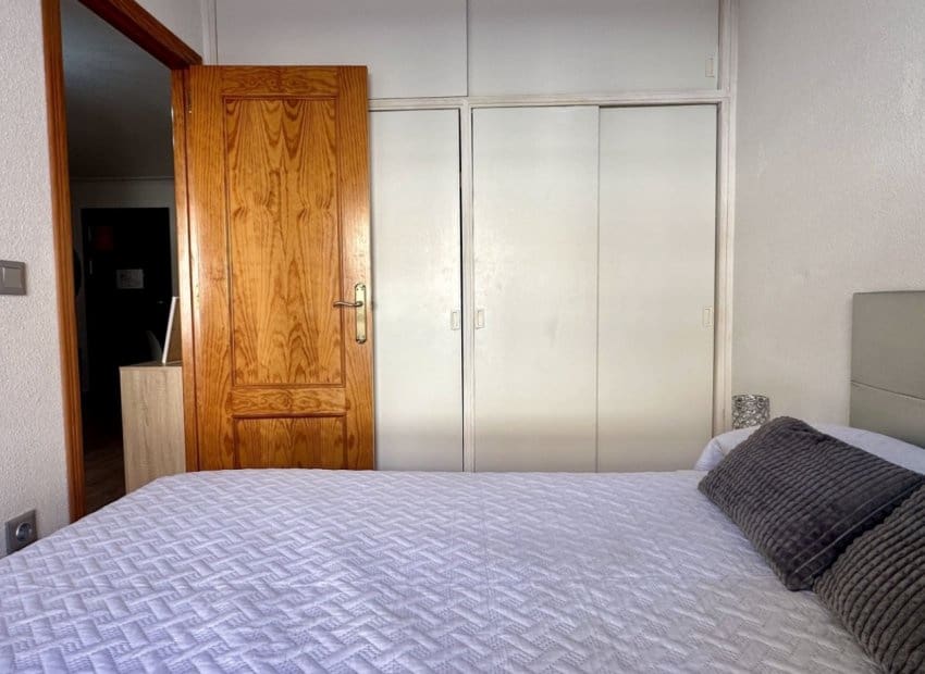 2 soveværelse Lejlighed til salg i Torrevieja - € 159.000 (Ref: 9603495)