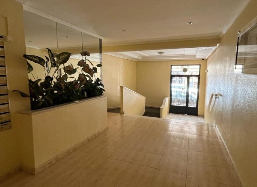 2 soveværelse Lejlighed til salg i Torrevieja - € 159.000 (Ref: 9603495)