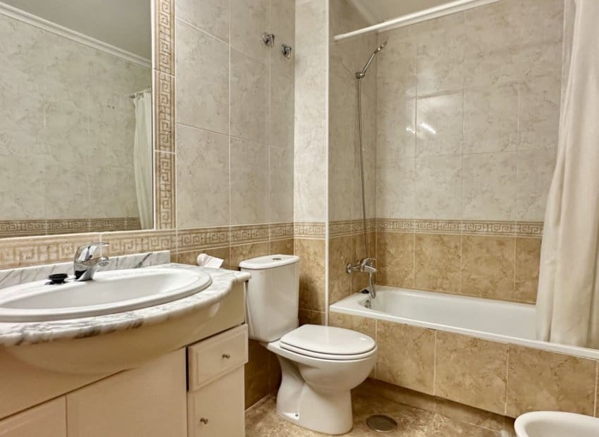 2 camera da letto Appartamento in vendita in Orihuela Costa con piscina - 185.000 € (Rif: 9603496)