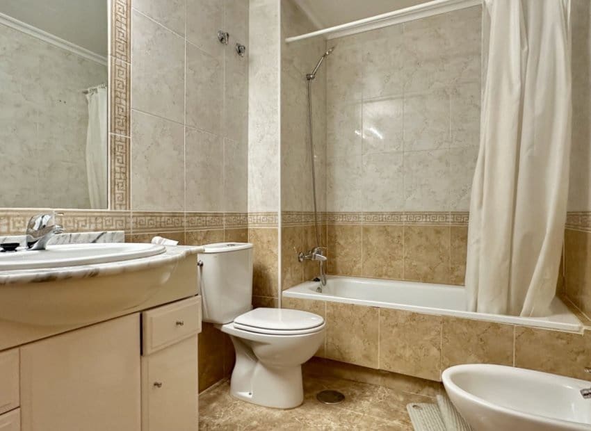 2 camera da letto Appartamento in vendita in Orihuela Costa con piscina - 185.000 € (Rif: 9603496)