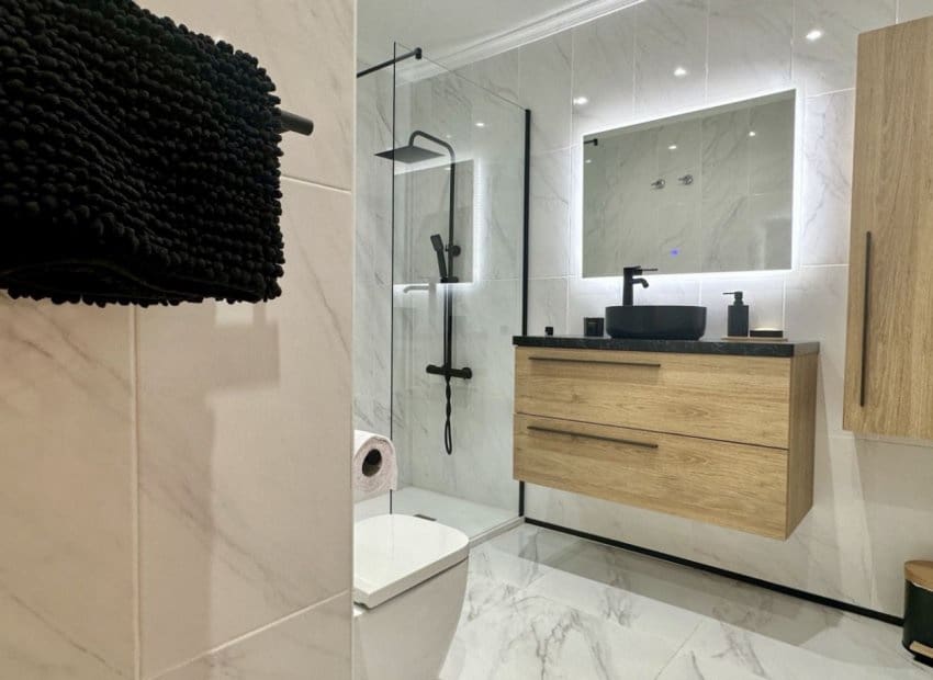 Pareado de 3 habitaciones en La Florida en venta con piscina - 295.000 € (Ref: 9603498)