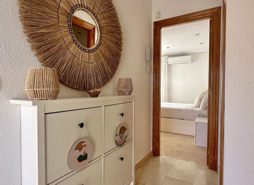 Pareado de 3 habitaciones en La Florida en venta con piscina - 295.000 € (Ref: 9603498)