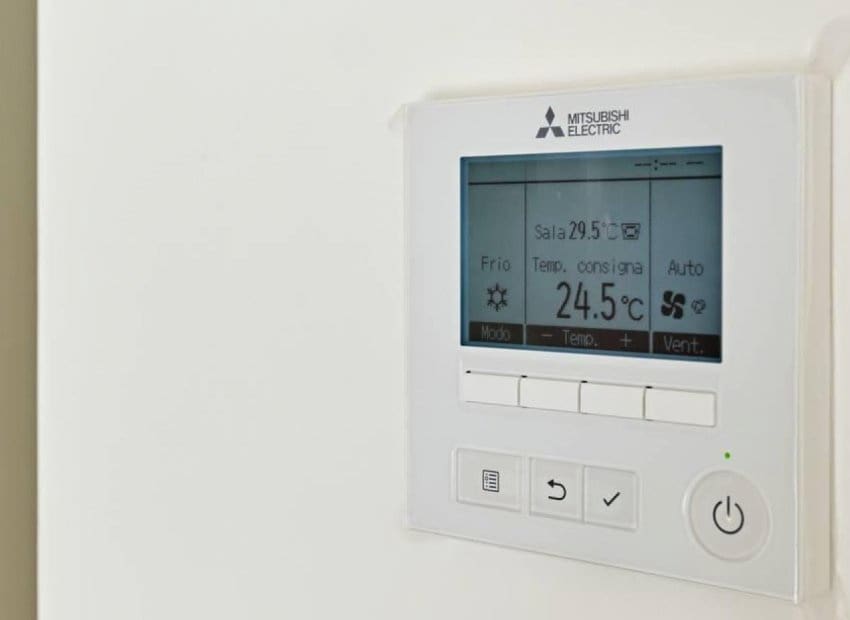 2 sovrum Lägenhet till salu i La Veleta med pool - 379 000 € (Ref: 9603499)